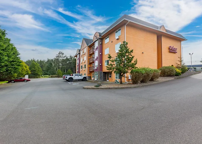 Palace Inn & Suites