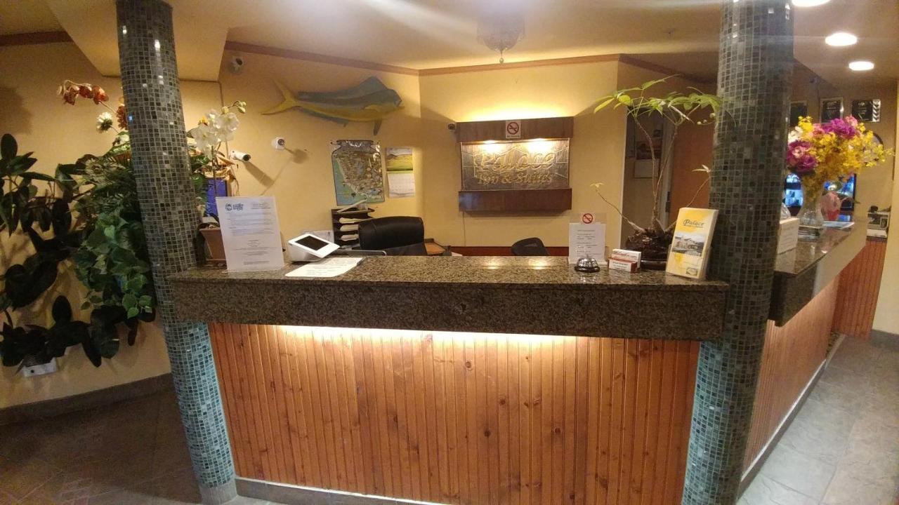 Palace & Hotel 3*