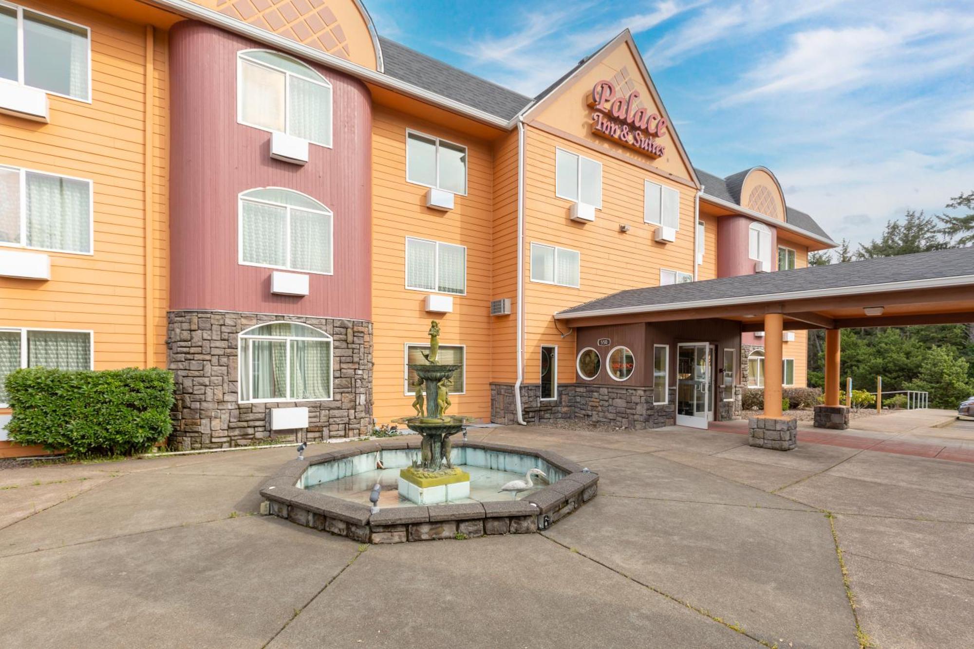 Hotel Palace & Lincoln City