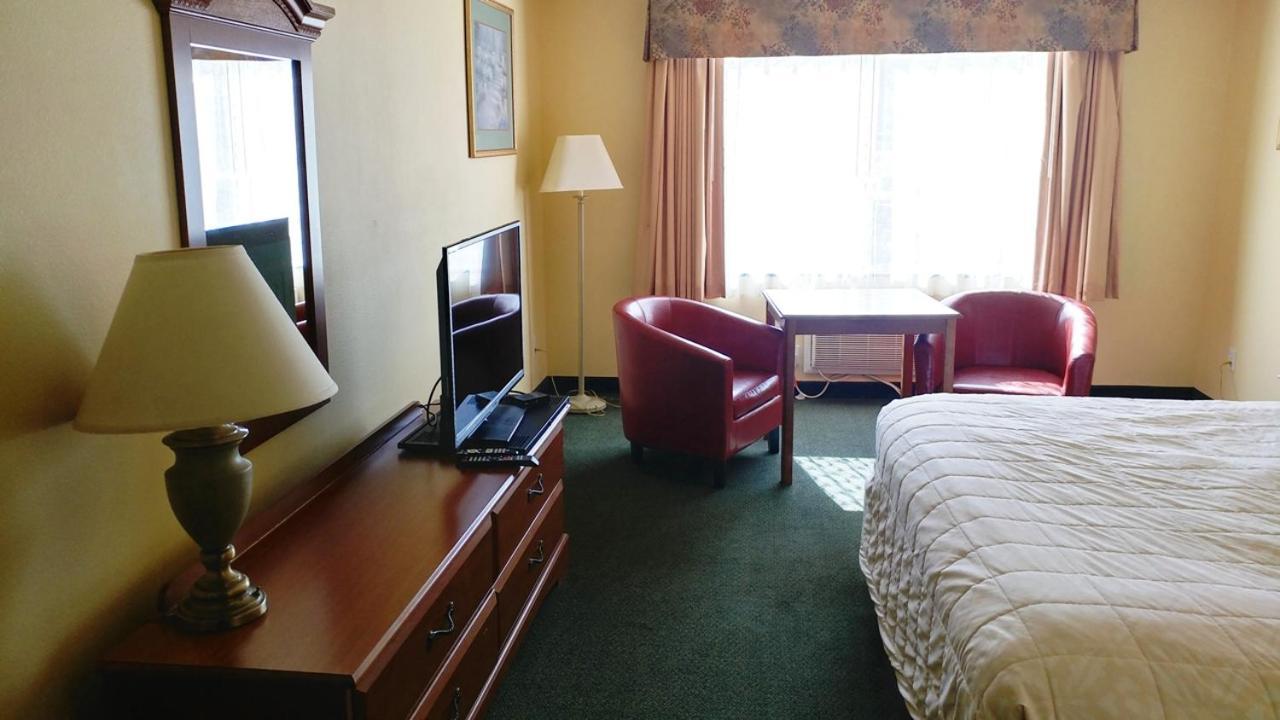 Palace & Hotel Lincoln City