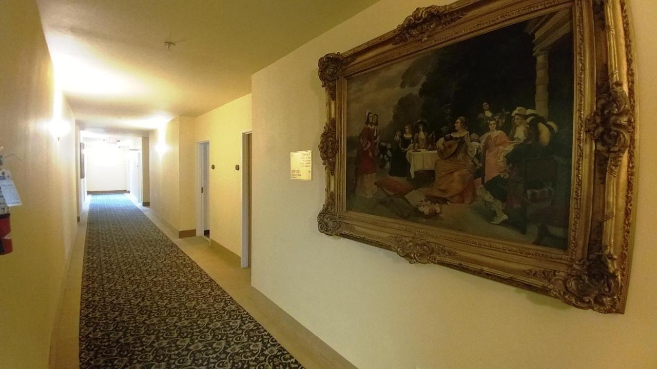 Palace & Hotel Lincoln City